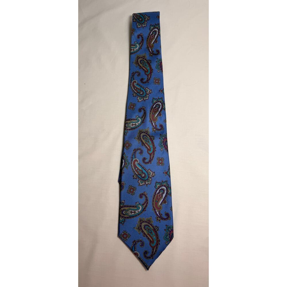 Vintage John Wanamaker Blue Paisley Silk Tie – 100% Seta Silk Good Condition